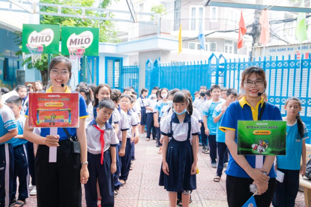 VNSEA tổ chức thành công “STEAM DAY 2023” tại Trường tiểu học Quyết Thắng 4 Toàn cảnh sự kiện STEM DAY tại trường tiểu học Quyết Thắng